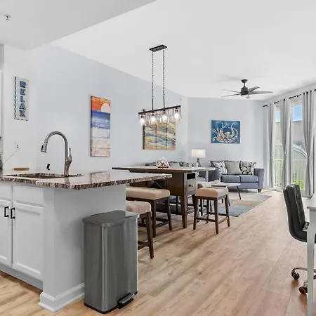 1St Floor Palms Of Destin Resort Updated Condo With Beach Shuttle